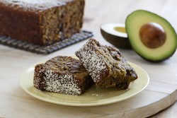 Yuk, Bikin Avocanana Cake yang Lembut Manis Untuk Camilan si Kecil