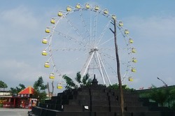 5 Tempat Naik Bianglala di Indonesia