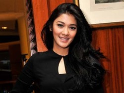 Naysila Mirdad Malu-malu Bicara Soal Pacar Baru