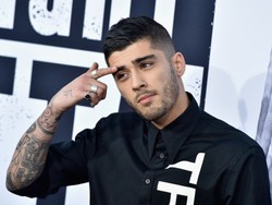 Zayn Malik Bantah Isu Gay Antar Personel One Direction
