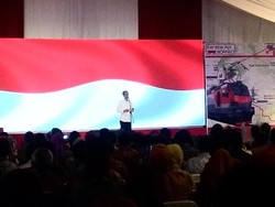 Groundbreaking Proyek KA Borneo, Jokowi: 3-4 Bulan Lagi Saya Cek
