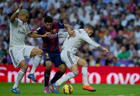 Setahun Setelah Debut Suarez di Bernabeu