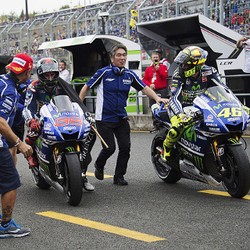 Yamaha: Rossi-Lorenzo Tetap Satu Garasi, Berbagi Data Musim Depan