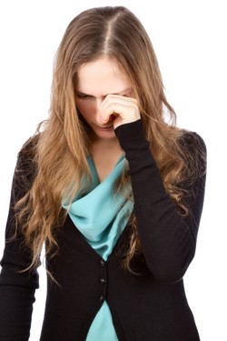 Patah Hati Sama Menyakitkannya Ketika Memegang Benda Panas