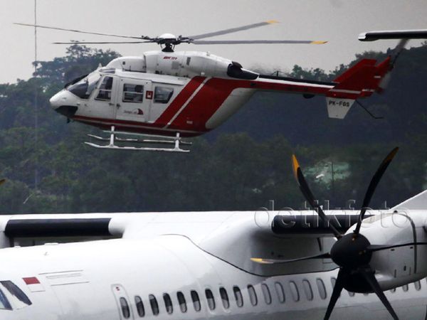 Helikopter Uber Mengudara