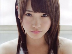 Melalui Foto Esai, Kawaei Rina Bicara Soal Aturan Anti Cinta di AKB48