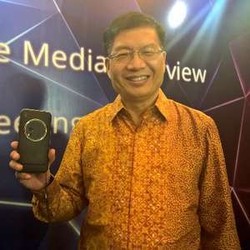 Zenfone Zoom Tak Masuk Indonesia, Ini Alasan Asus