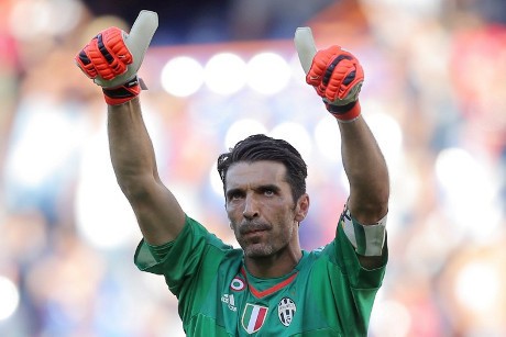 Takdir Buffon