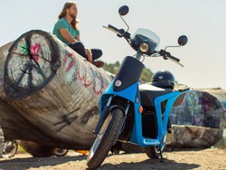 Mulai Dijual di Amerika, Ini Harga Skuter Listrik GenZe 2.0