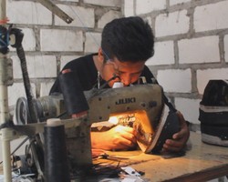 Dolar AS di Rp 13.000, Pengrajin Songkok Kelimpungan