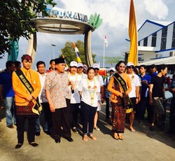 Tiba di Karimun Jawa, Rini Soemarno dan Bos-bos BUMN Lansung Jajan