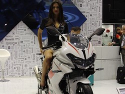 Benelli Ikuti Persaingan Motor Sport 300 cc, Luncurkan Tornado 302