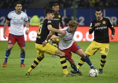 Dortmund Takluk 1-3 di Kandang Hamburg