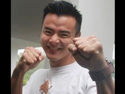 Kisah Dion Wiyoko Tambah Penghasilan Lewat Hobi Traveling