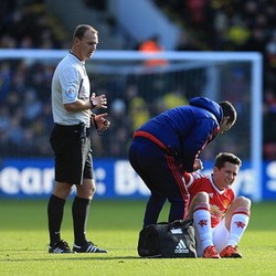 Jones dan Herrera Cedera, MU Punya Masalah Besar