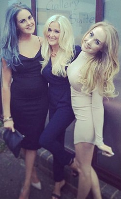 Kakak-Adik Cantik Dapat Hadiah Hingga Rp 1,5 M, Hanya dengan Rajin Selfie