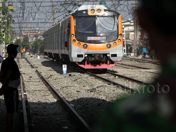Uji Coba KRL Stasiun Kota-Tanjung Priok