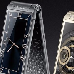 Samsung Resmikan Ponsel Android Lipat Spek Gahar