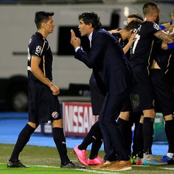 Dinamo Andalkan Serangan Balik di Emirates