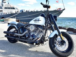 Ini Harley-Davidson Khusus, Bergaya ala Angkatan Laut Amerika
