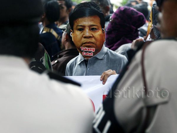 Demo Kecam Setya Novanto