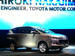 Toyota Tak Pasang Target Muluk untuk Innova Tipe Tertinggi