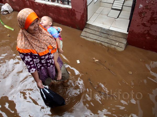Kampung Pulo Terendam Banjir