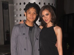 Cara Angie Mulligan Jaga Hubungan dengan Thoriq Graduate