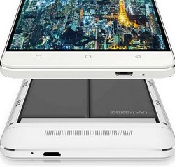 Ponsel China Ini Punya 2 Baterai, Kuat 4 Hari