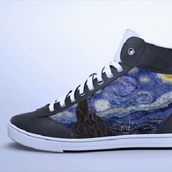 Keren! Sepatu dengan Wallpaper yang Bisa Gonta-ganti