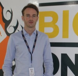 Kiat Menjaga Diri Sebelum Belanja Online