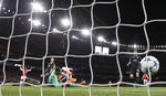 Arsenal Tundukkan Dinamo 3-0