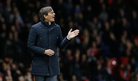 Cocu Puas PSV Imbangi MU di Old Trafford
