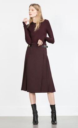 Editors Choice: Variasi 5 Rok Midi Berlipit untuk Kerja Hingga Pesta