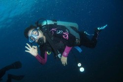 Melihat Bangkai Kapal Perang Amerika di Bawah Laut Bali