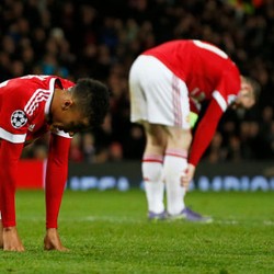 Setan Merah yang Masih Saja Tumpul