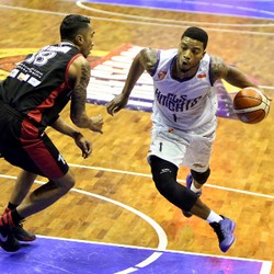 Pelita Jaya, CLS, dan Satria Muda Kembali Petik Kemenangan