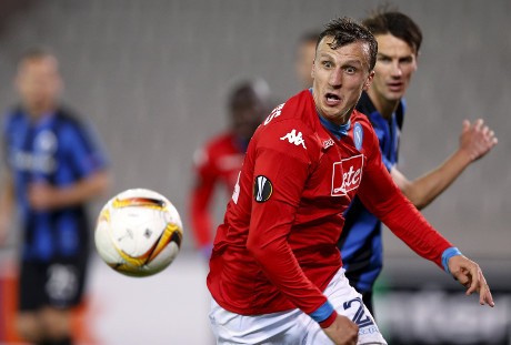 Napoli Pertahankan Kesempurnaan