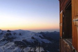 Rumah dengan Pemandangan Paling Indah di Bumi