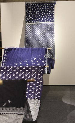 Tambak Rumput Laut Jadi Motif Batik Koleksi Terbaru Sejauh Mata Memandang