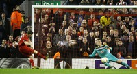 James Milner membobol gawang Bordeaux lewat titik putih di menit ke-38. Andrew Yates/Reuters/detikFoto.