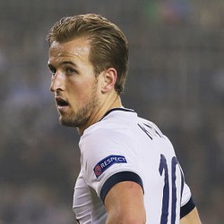 Kane yang Panas Mengancam The Blues yang Rapuh
