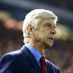 Wenger Belum Coret Chelsea dari Persaingan