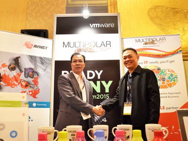 Multipolar Dan Avnet Menawarkan VMware SRM Solusi Perlindungan Data