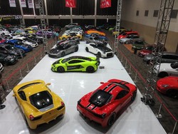 300 Mobil Modif Adu Keren