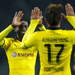 Dortmund Hantam Stuttgart 4-1