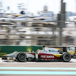 Rio Haryanto Finis Ketujuh di Feature Race