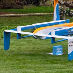 Begini Aksi Drone Mengantar Barang dari Toko Online