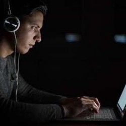 118 Netizen Jadi Korban Pasal Karet UU ITE