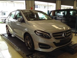 Mercy: Setua Apapun Umur Mobil Anda, Suku Cadang Kami Layani